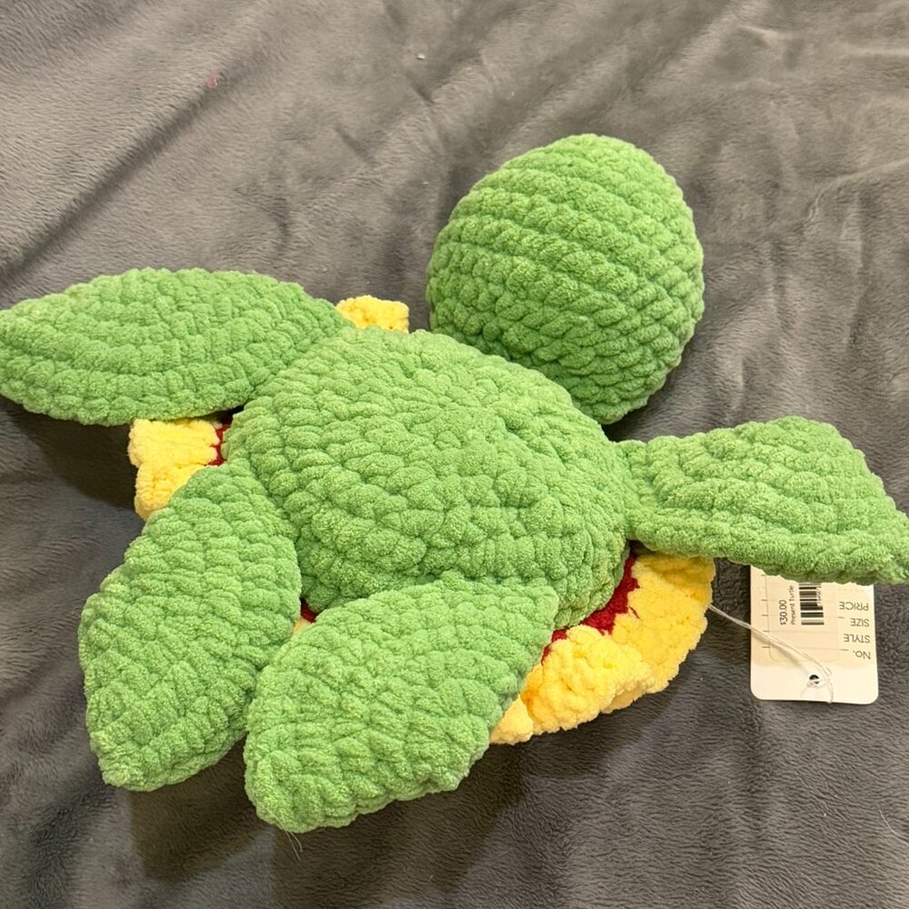 Handcrafted Turtle with present shell - Picture 5 of 6